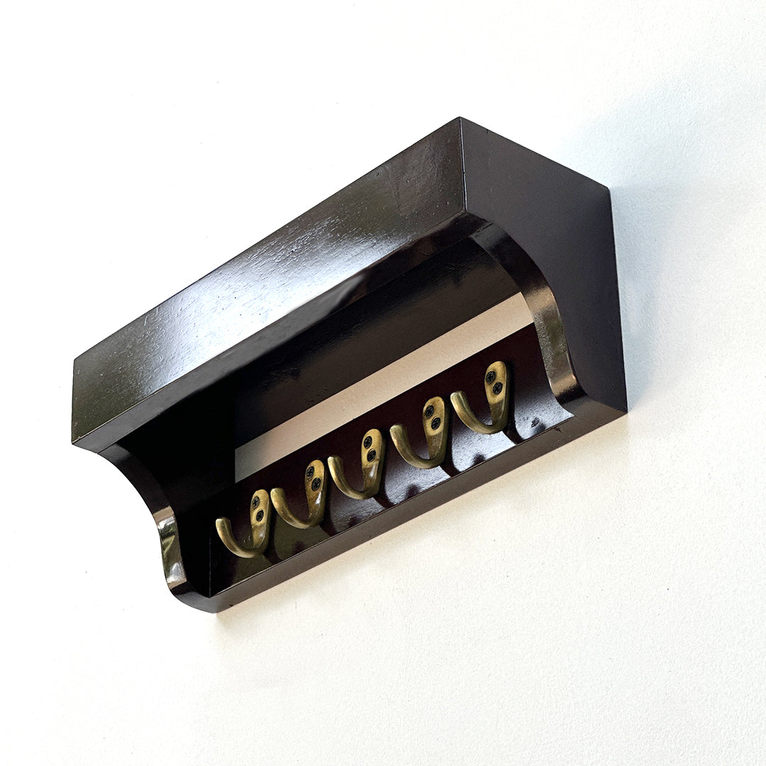Luxury Mahogany Wooden Key Rack – Polished Finish with 5 Hooks