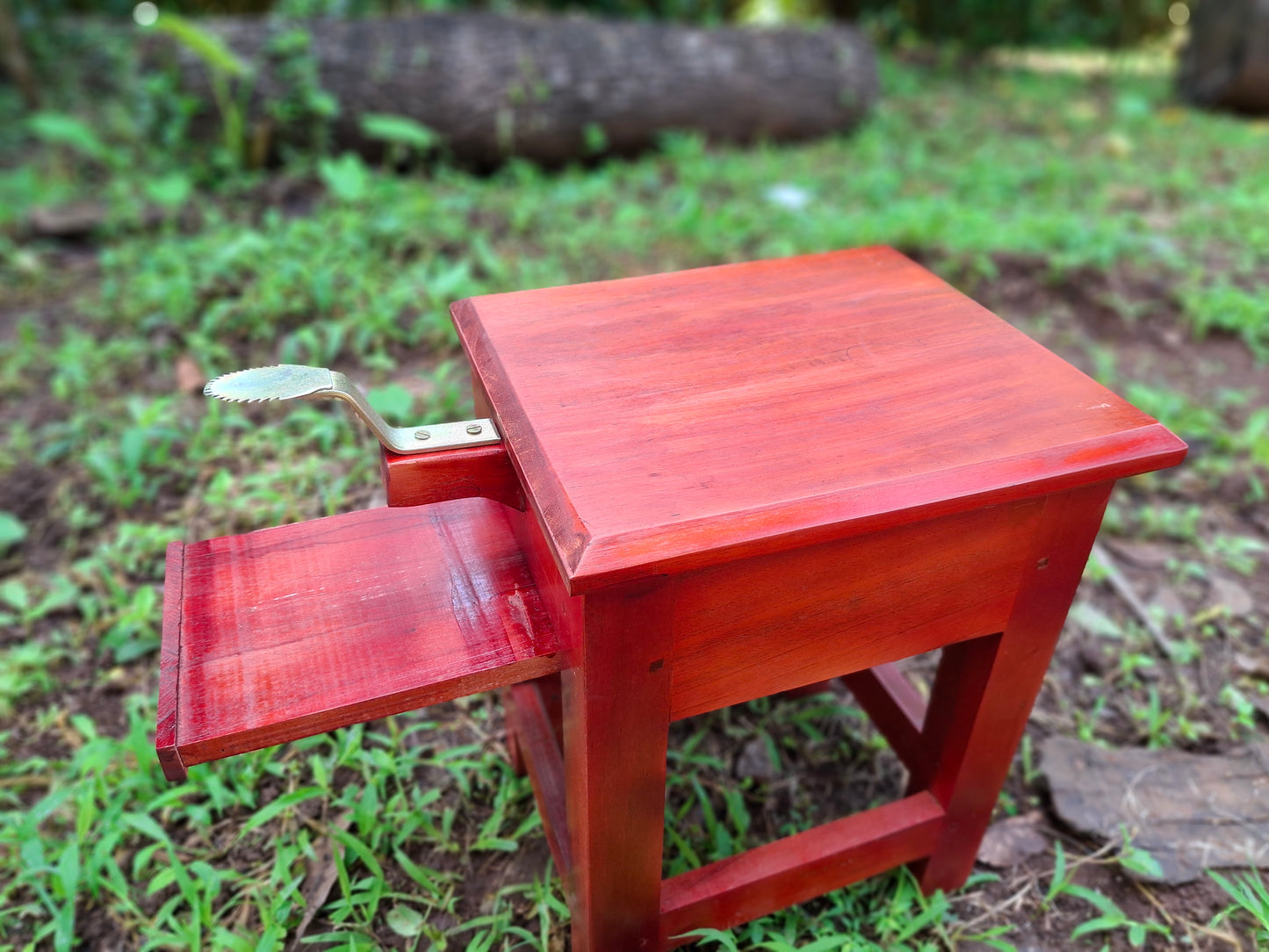 Wooden Stool Coconut Scraper, Stool Chirava, Coconut grater